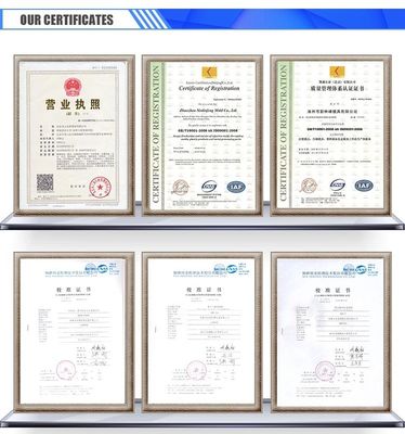 Stampo per lo stampaggio a iniezione di gomma di qualità alimentare per dimensioni personalizzate e stampa di logo