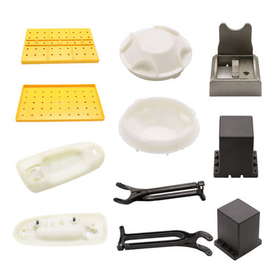 Componenti di plastica personalizzati progettati per lo stampaggio ad iniezione Opzioni di singola multi-cavità offerte