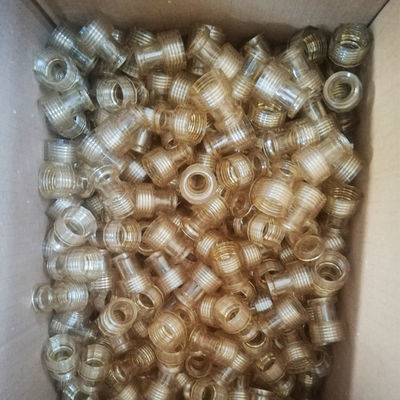 Colori e forme personalizzate Parti per stampaggio a iniezione in policarbonato di plastica ecologica per applicazioni industriali
