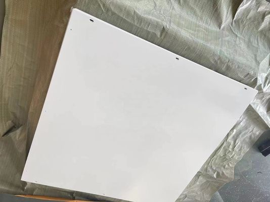 Servizio di Taglio Personalizzato per Pannelli Decorativi e Lastre di Plastica Multimateriale Certificato ISO9001