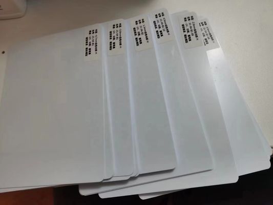 Vantaggio ambientale dei materiali fogli di plastica personalizzati per incisione e scollatura/formatura a vuoto certificati ISO9001